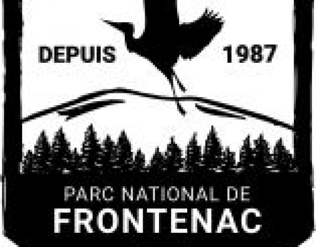 Parc national de Frontenac : Depuis 30 ans. Pour vous. Avec vous.
